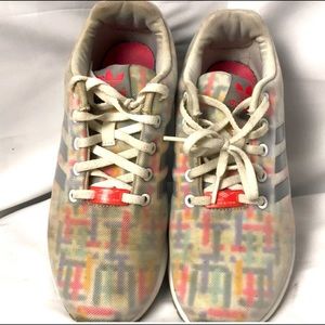 ADIDAS ZX FLUX TORSION WO SIZE 7 ATHLETIC SHPE GRAY AND MULTICOLOR GEO DESIGN